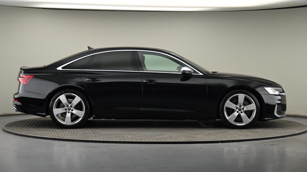 Audi S6 Saloon Image 26
