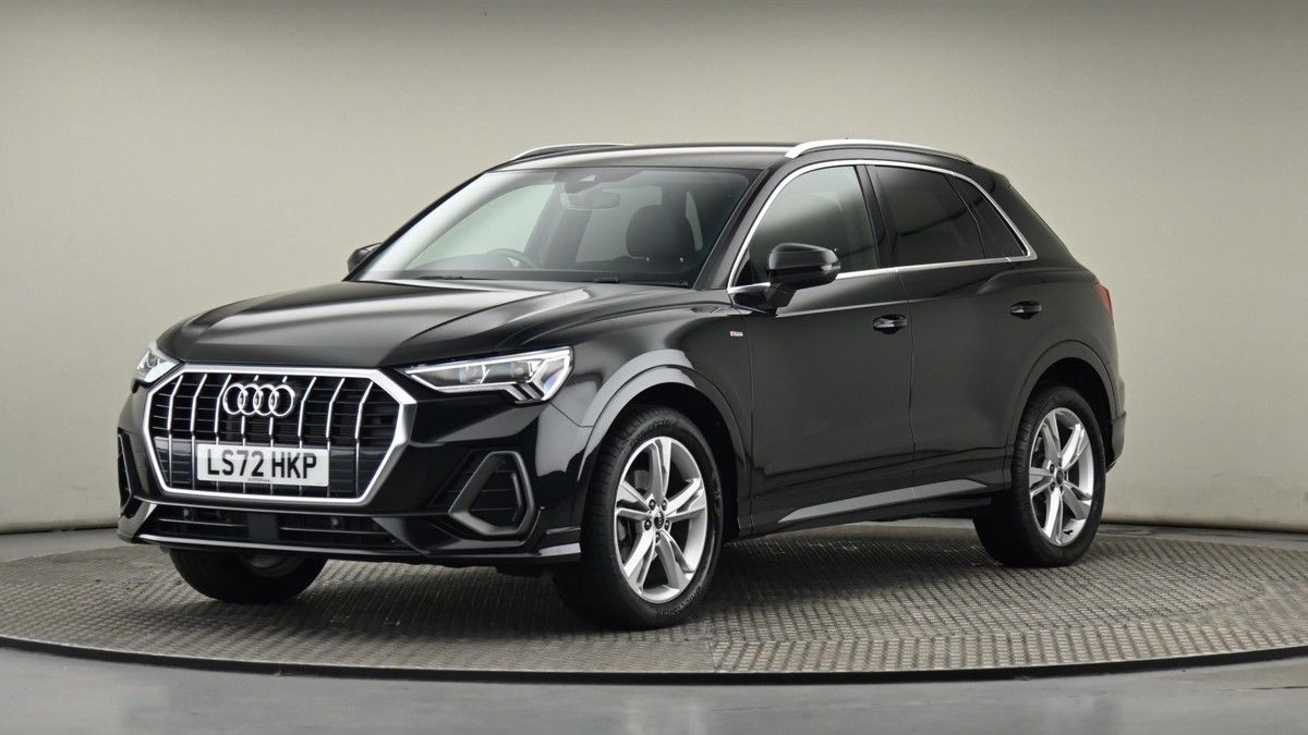 Audi Q3 Image 22