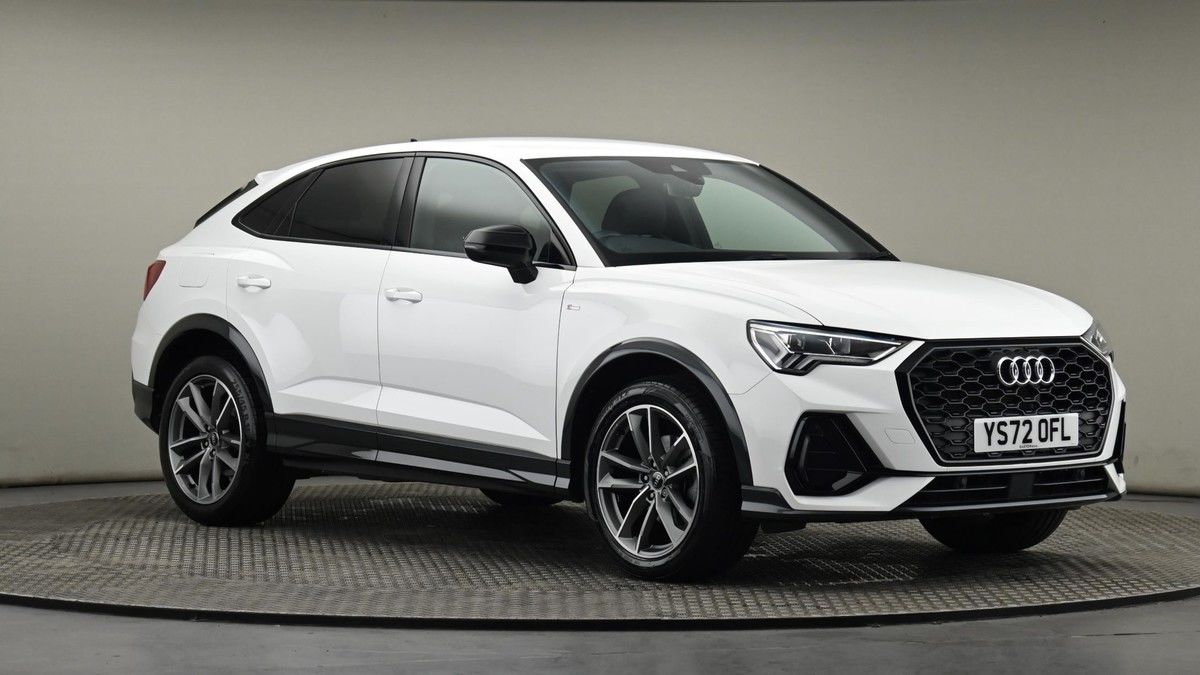 Audi Q3 Image 19