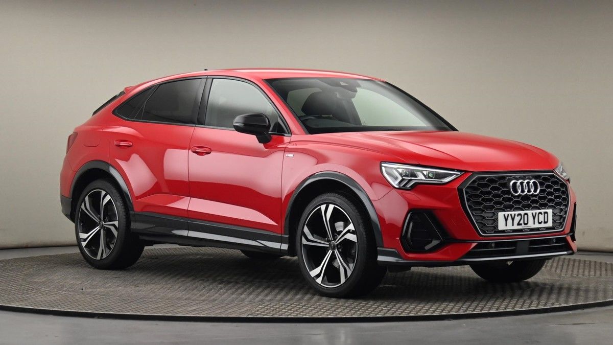 Audi Q3 Image 19