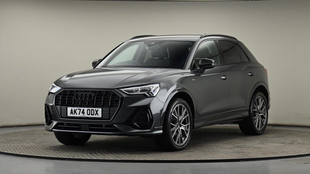 Audi Q3 Image 22