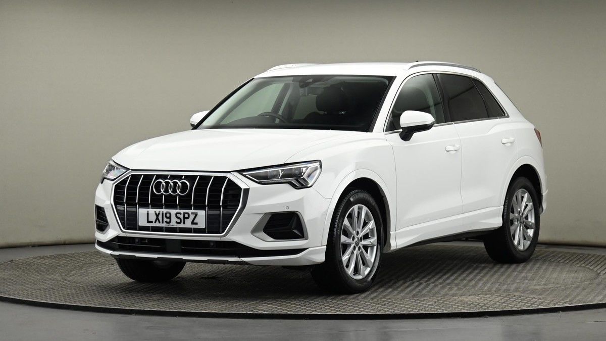 Audi Q3 Image 22