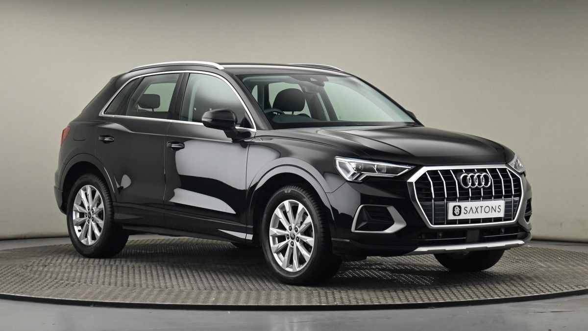 Audi Q3 Image 20