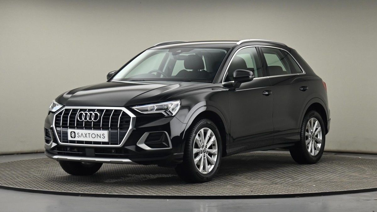 Audi Q3 Image 22