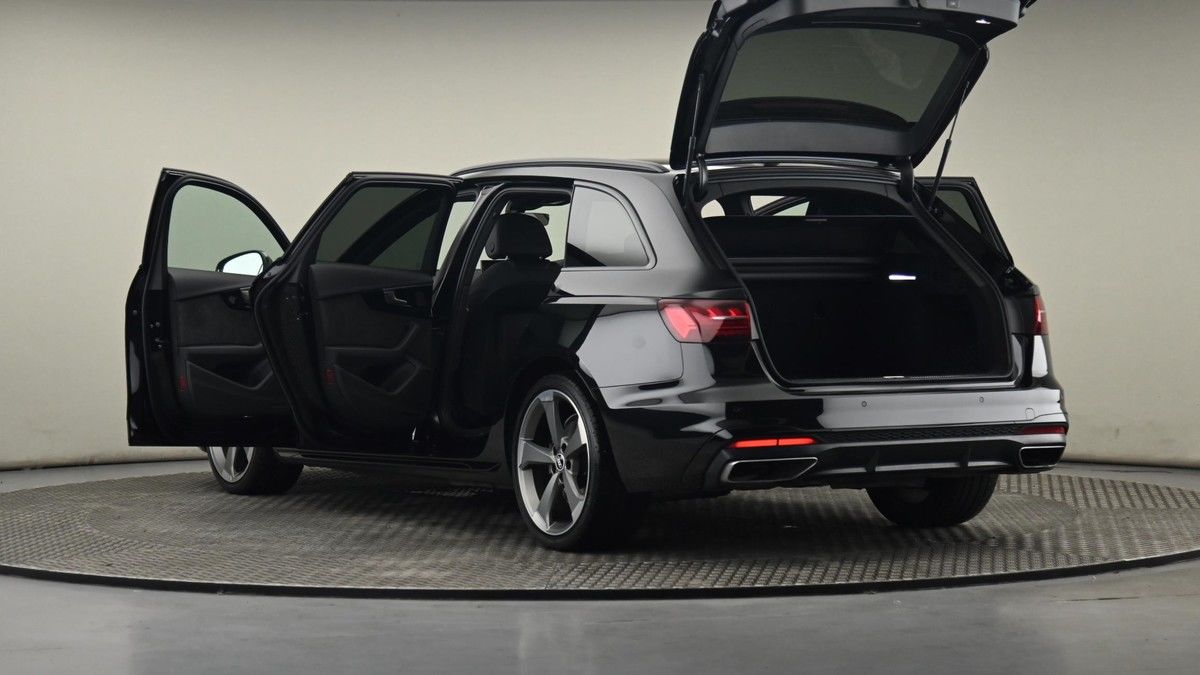 Audi A4 Avant Image 28