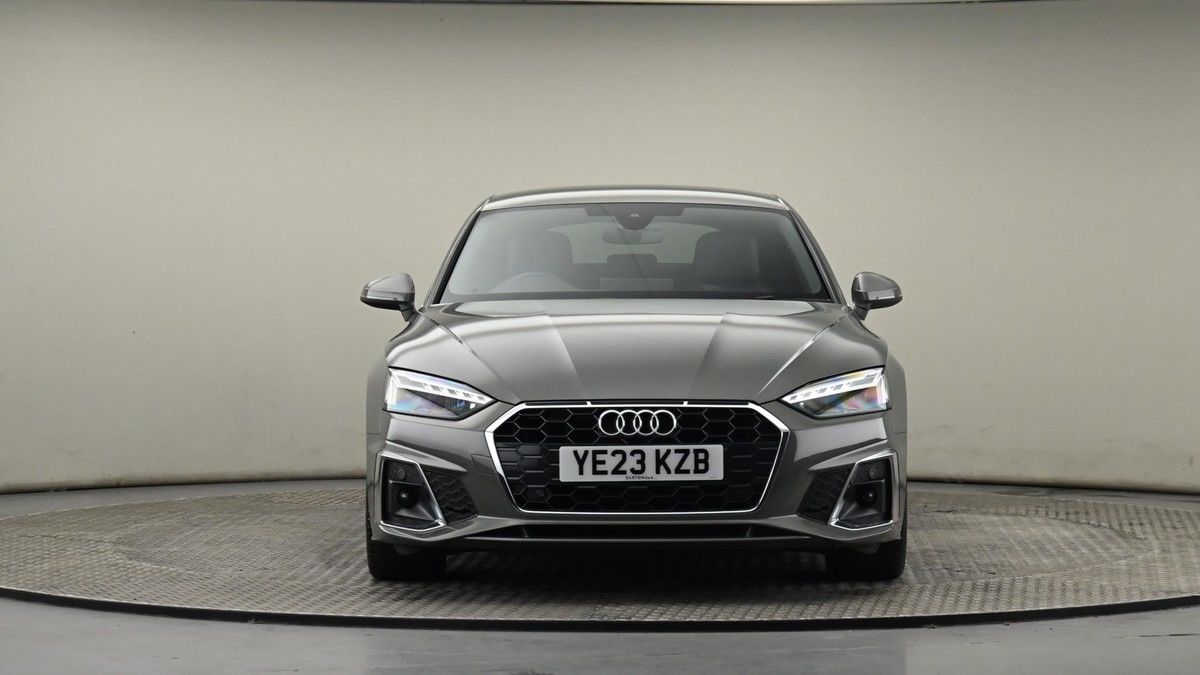 Audi A5 Image 21