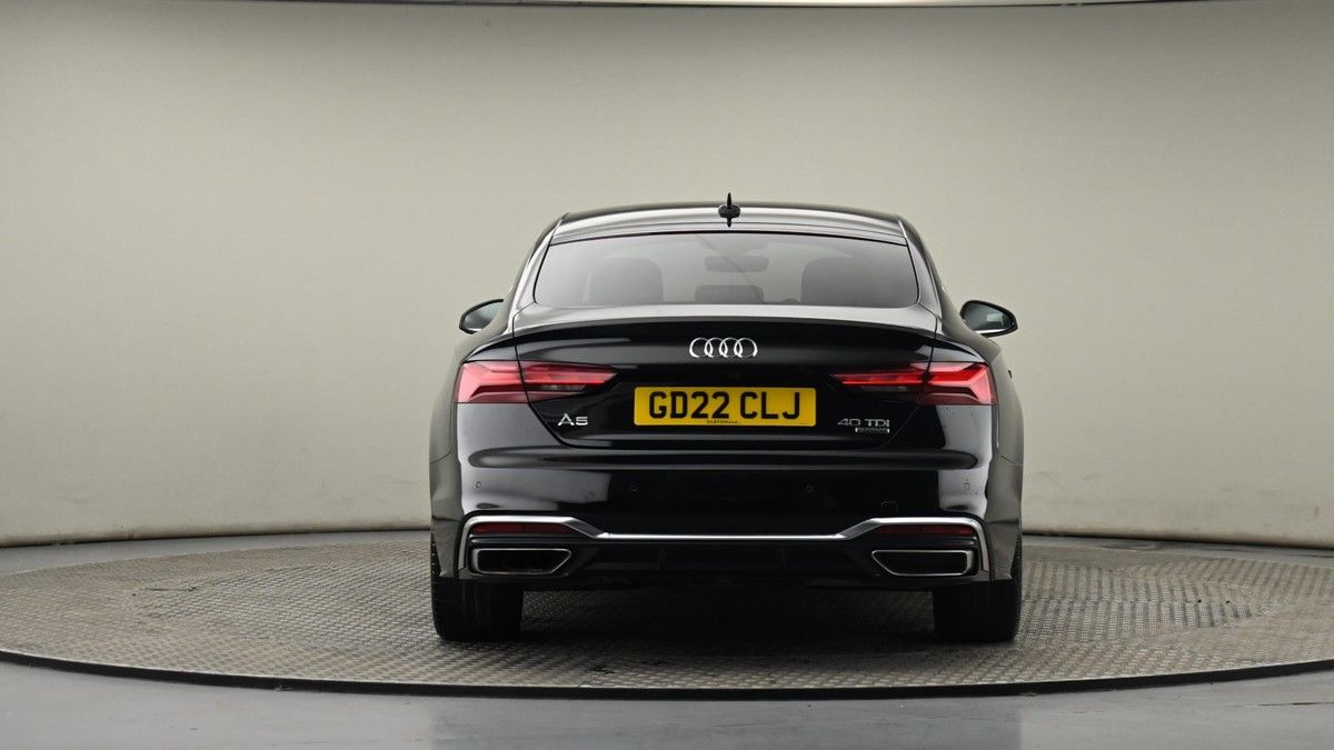 Audi A5 Image 24