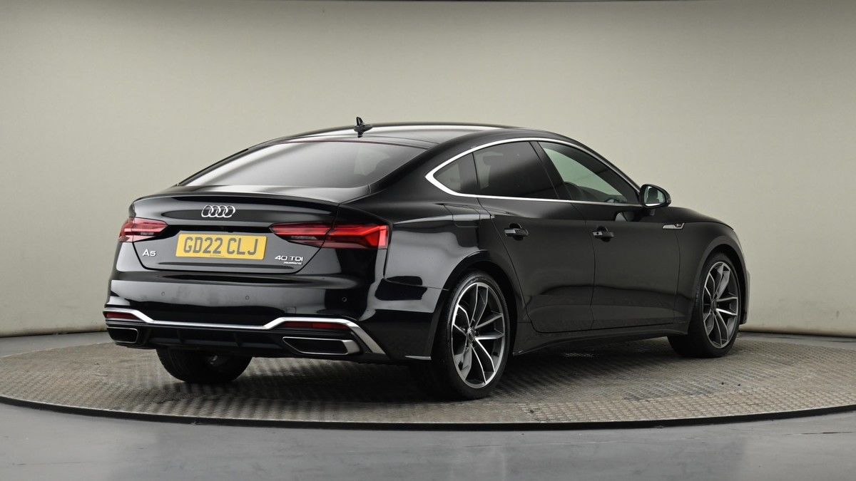 Audi A5 Image 25