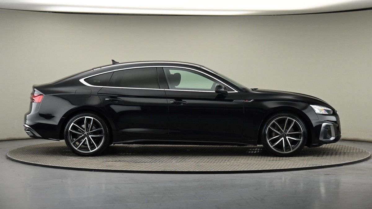 Audi A5 Image 26