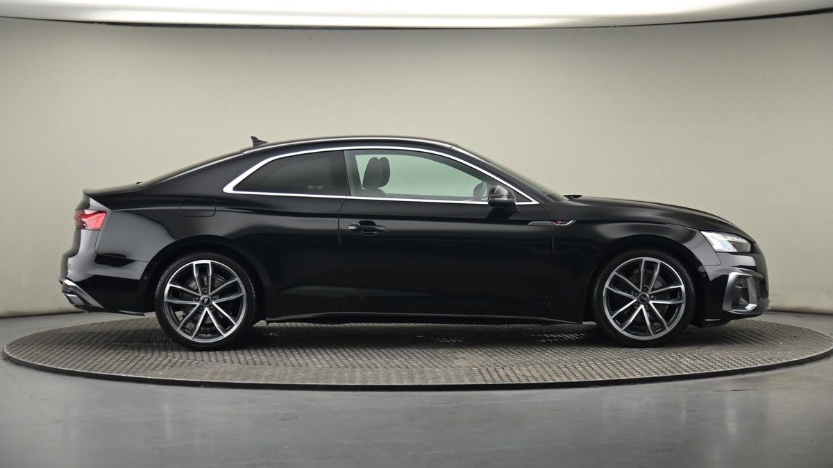 Audi A5 Image 26