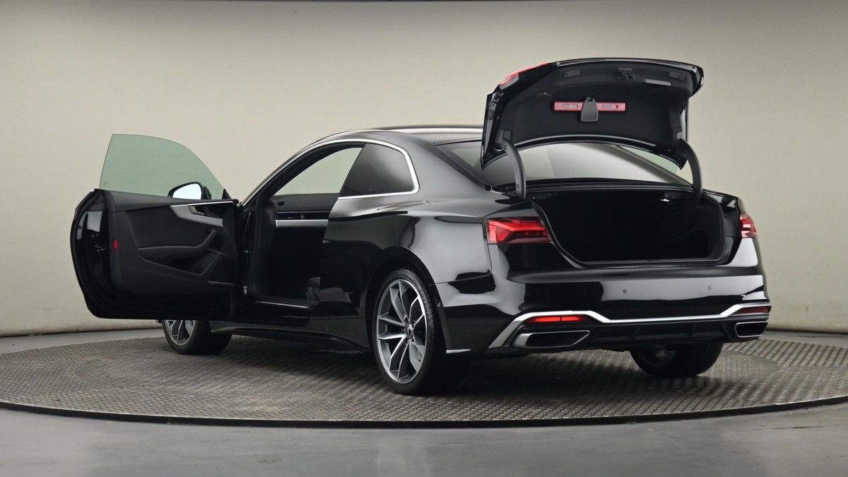 Audi A5 Image 28