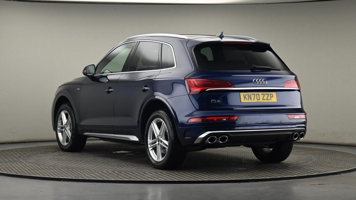 Audi Q5 Image 23