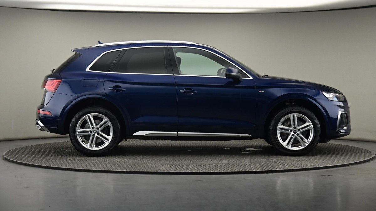 Audi Q5 Image 26
