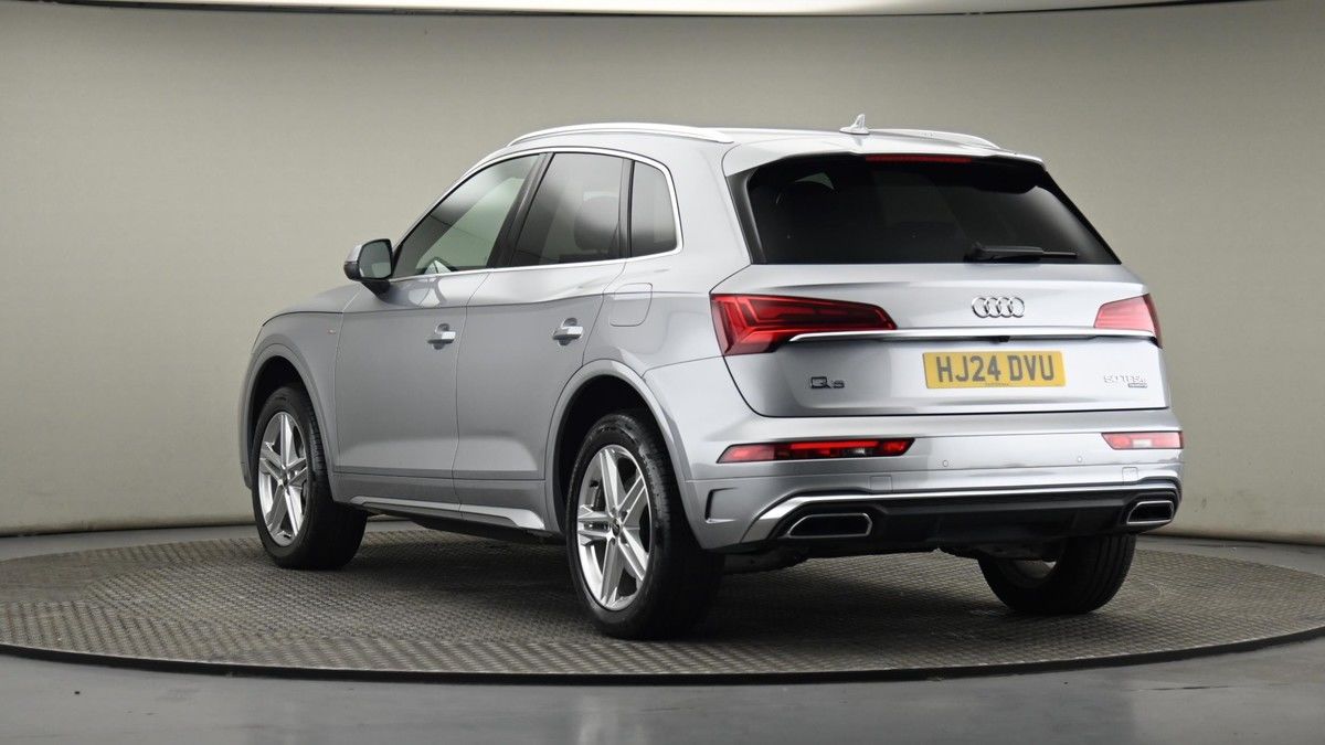 Audi Q5 Image 24