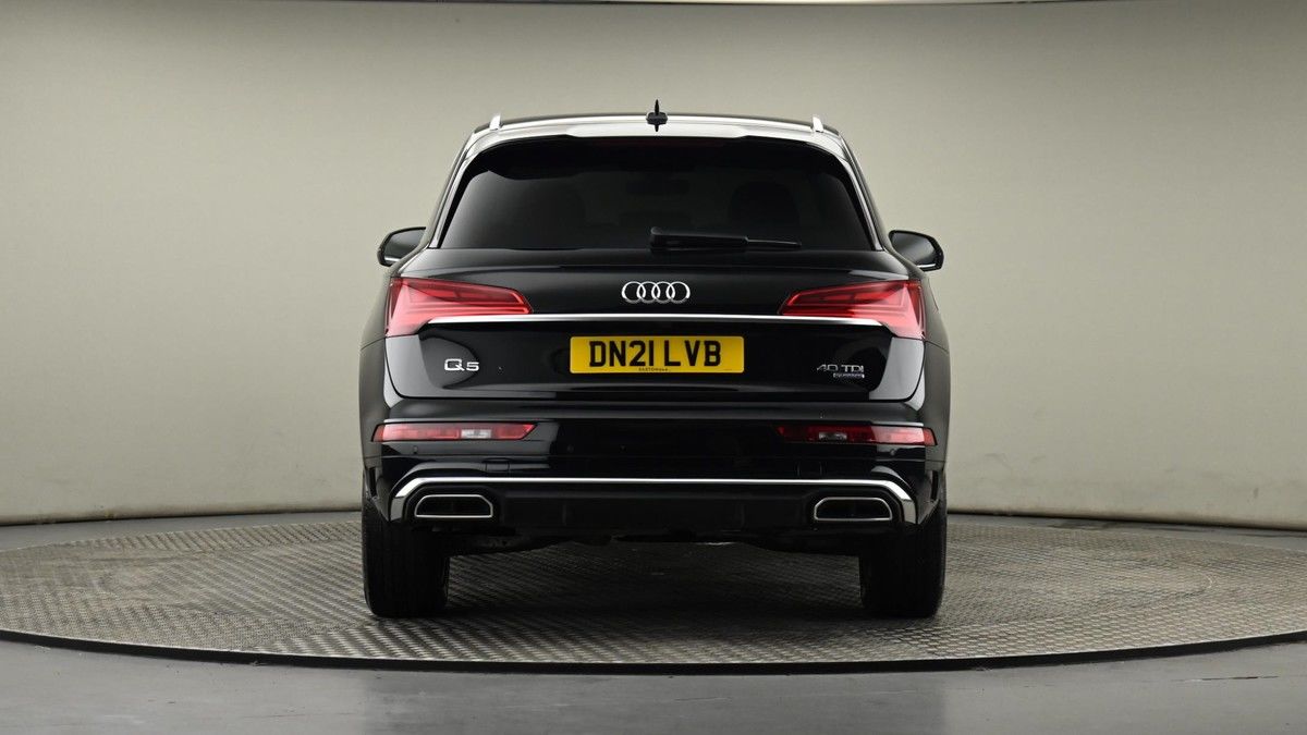 Audi Q5 Image 24