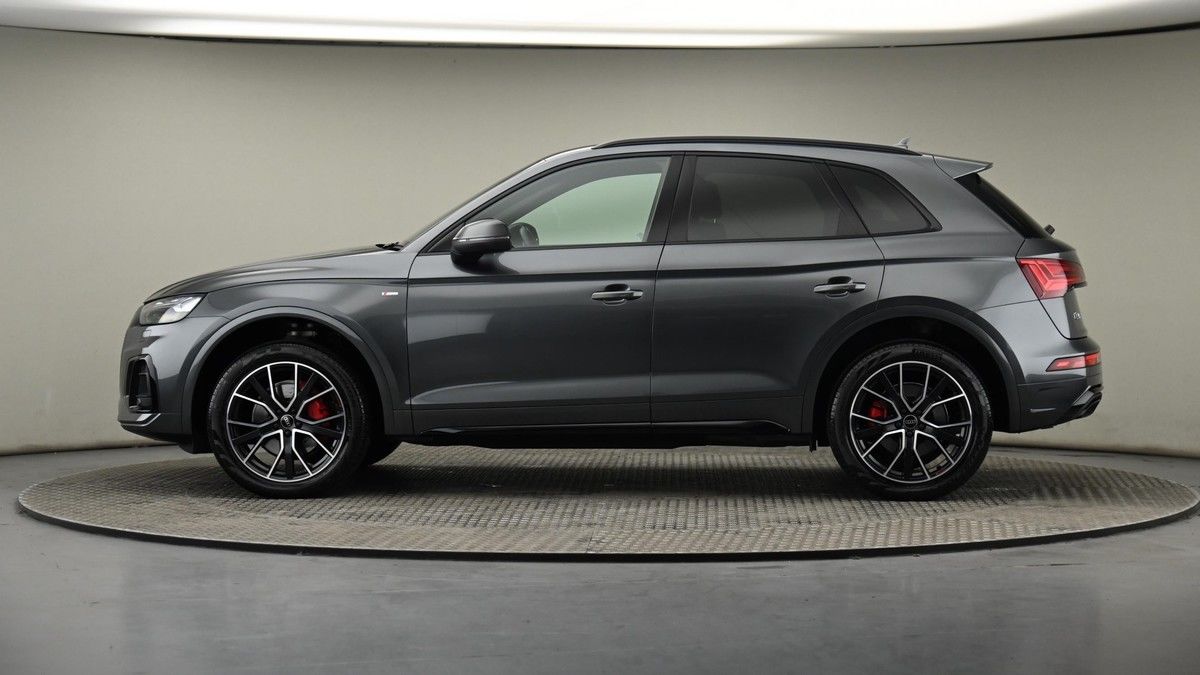 Audi Q5 Image 23