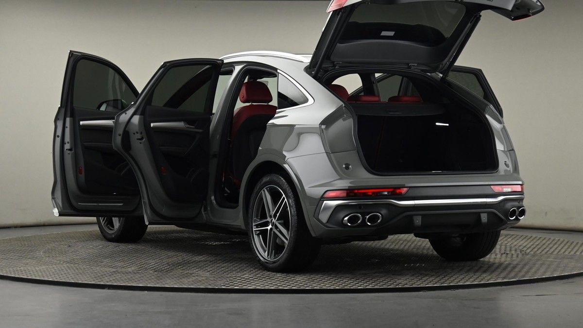 Audi SQ5 Image 28