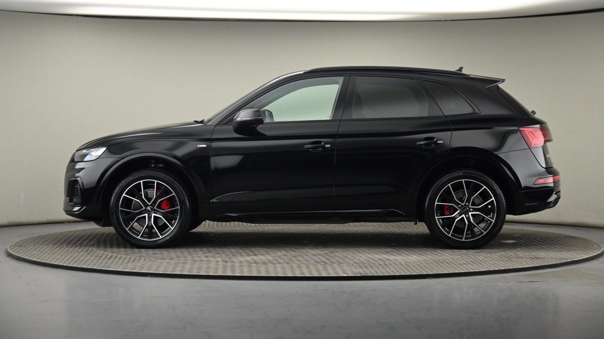 Audi Q5 Image 23