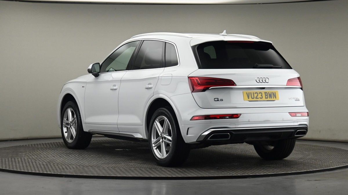 Audi Q5 Image 23