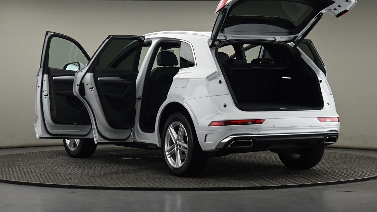 Audi Q5 Image 28
