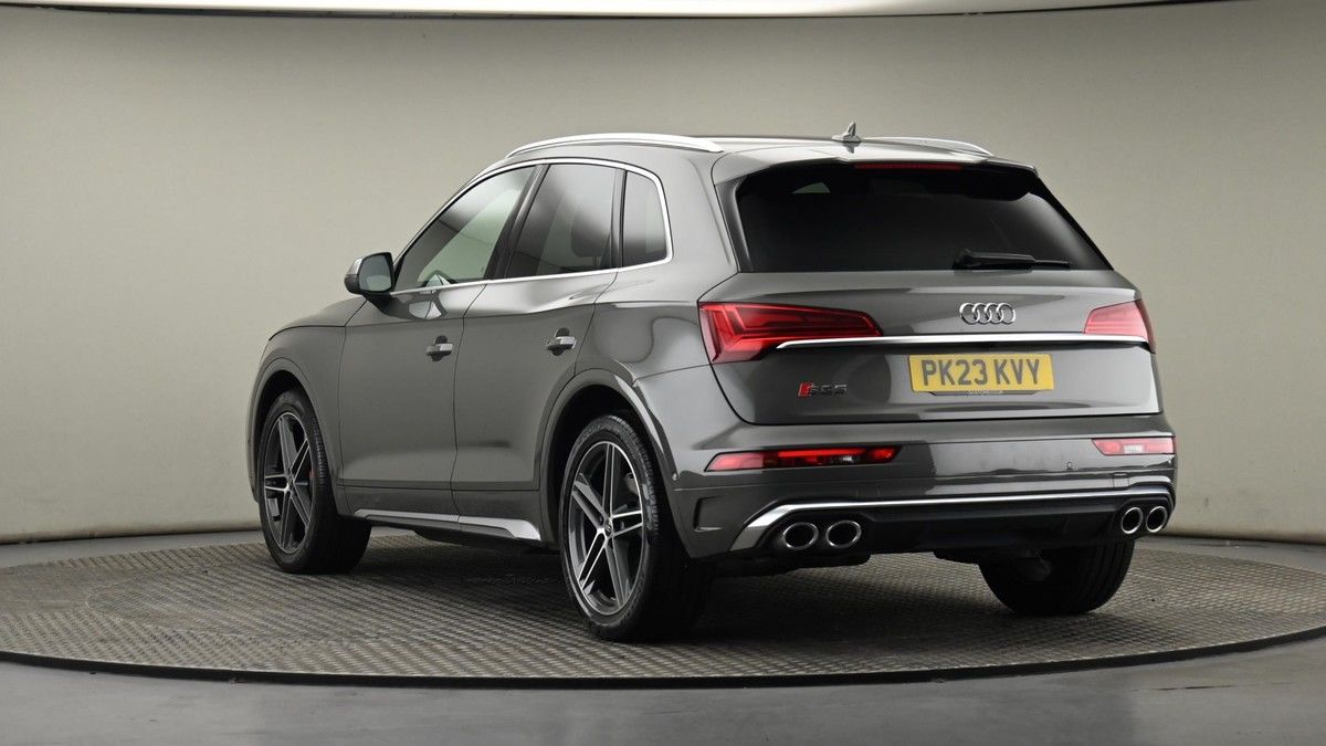 Audi SQ5 Image 24