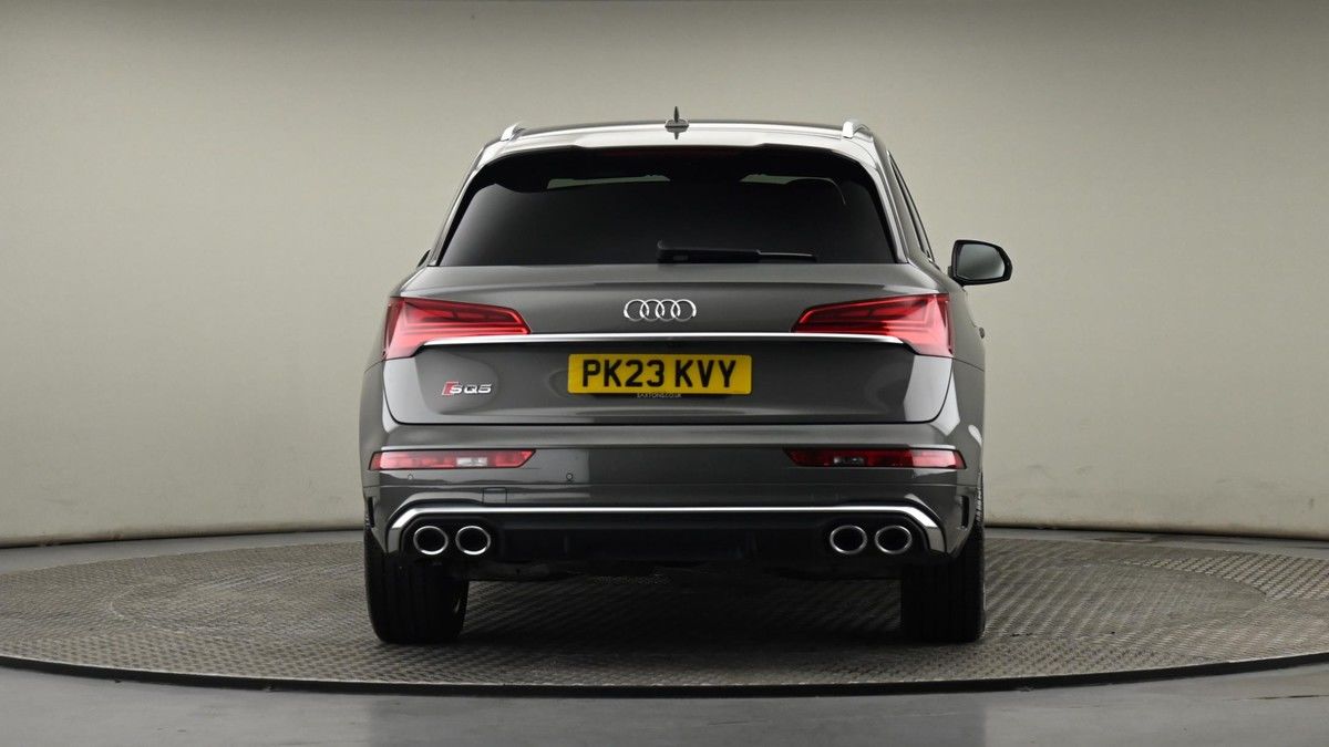Audi SQ5 Image 25