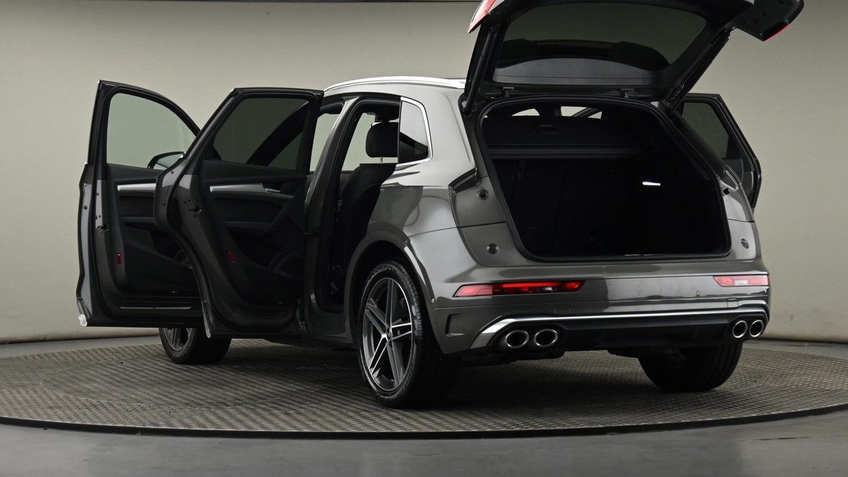 Audi SQ5 Image 29