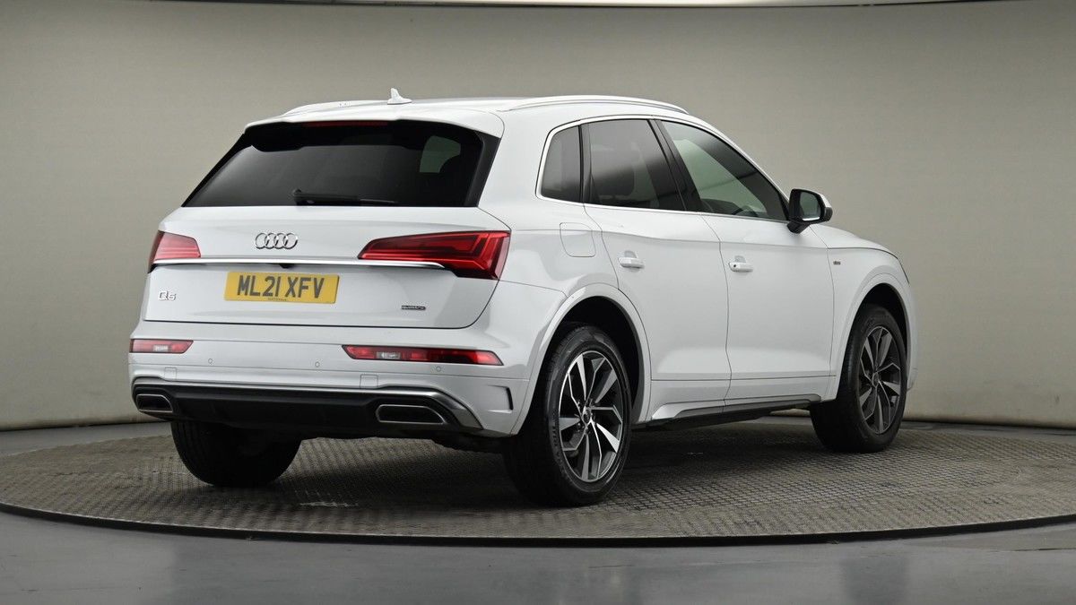 Audi Q5 Image 26