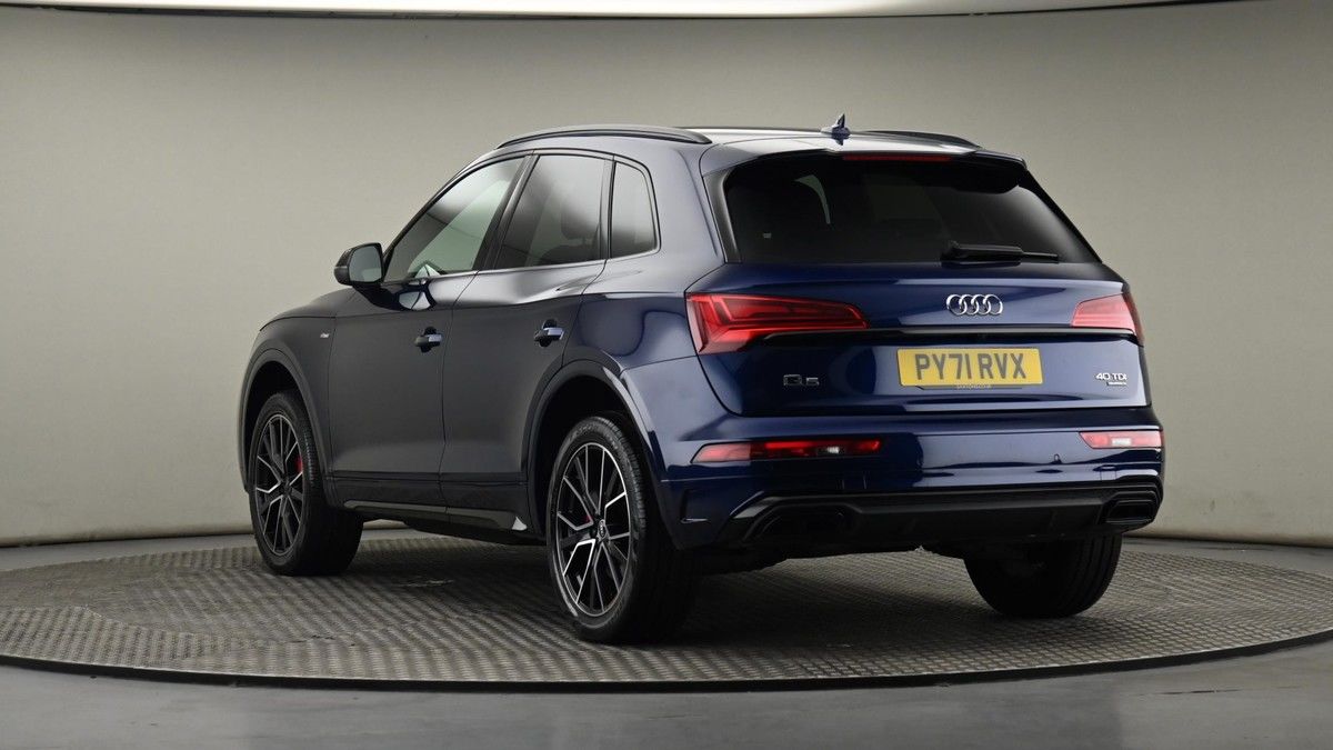 Audi Q5 Image 12