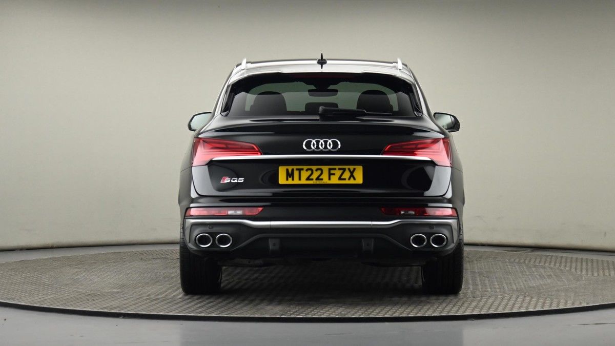 Audi SQ5 Image 25