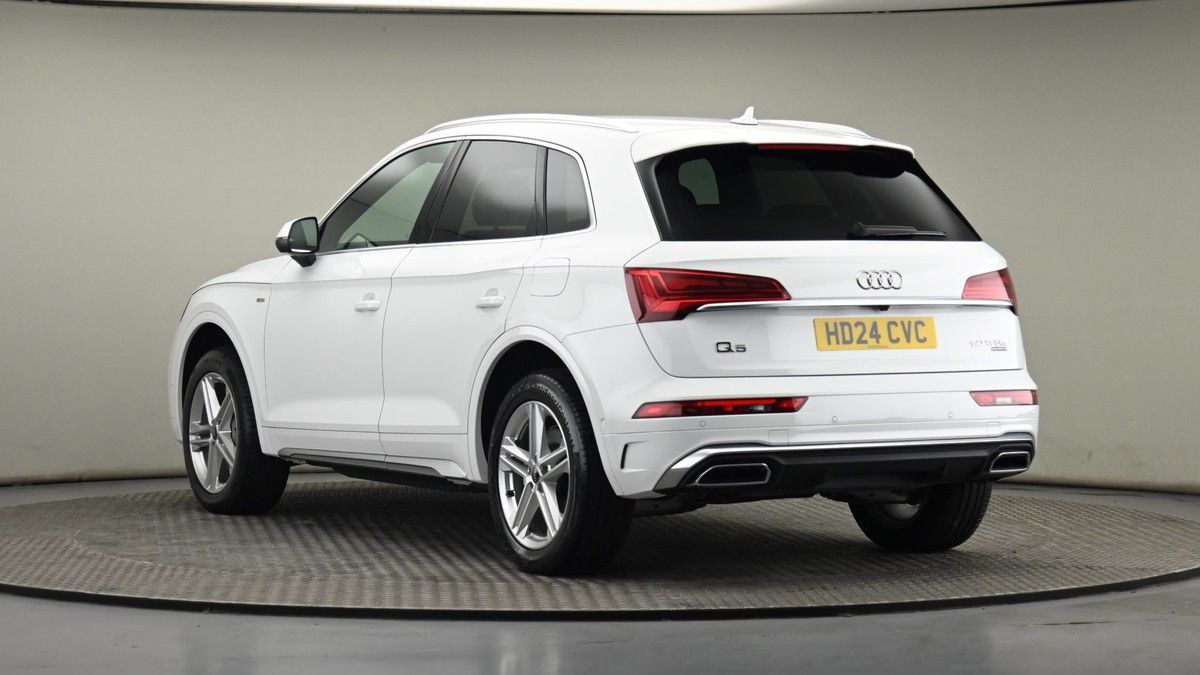 Audi Q5 Image 23