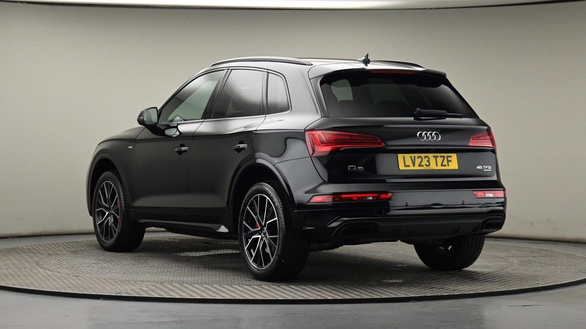 Audi Q5 Image 23
