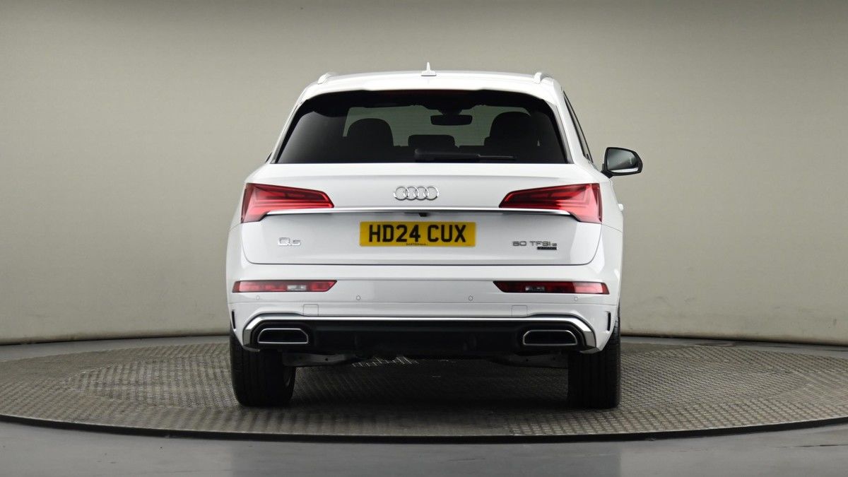 Audi Q5 Image 25