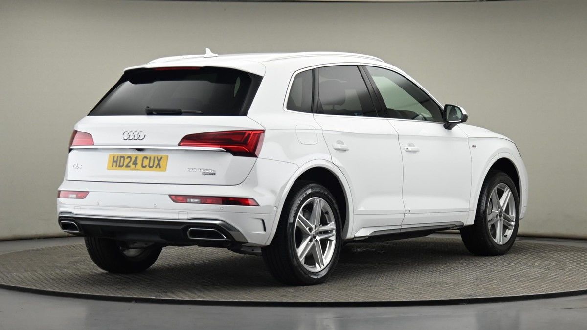 Audi Q5 Image 26