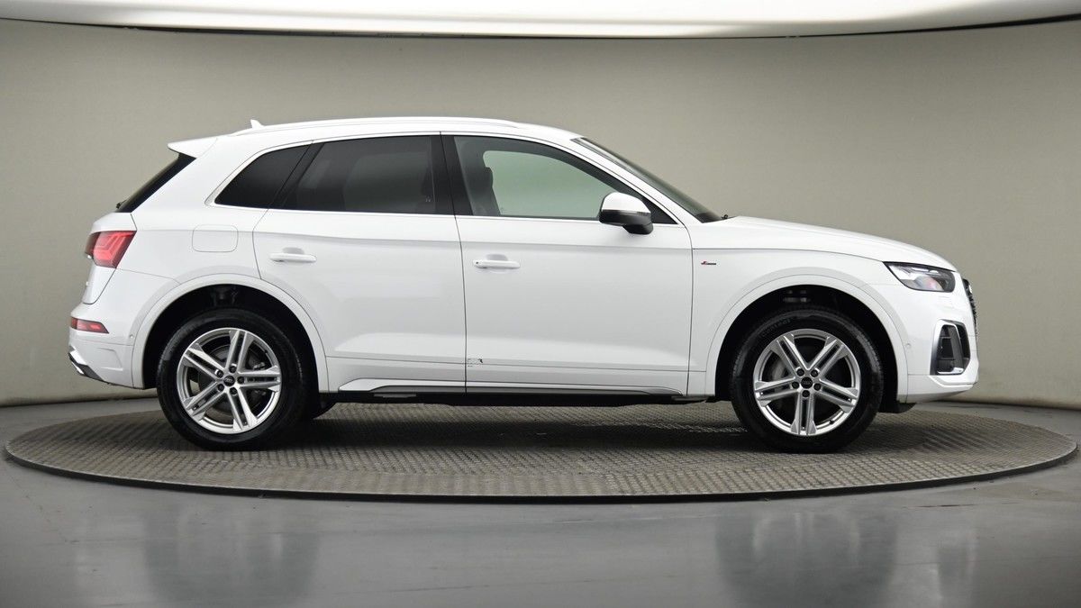 Audi Q5 Image 27