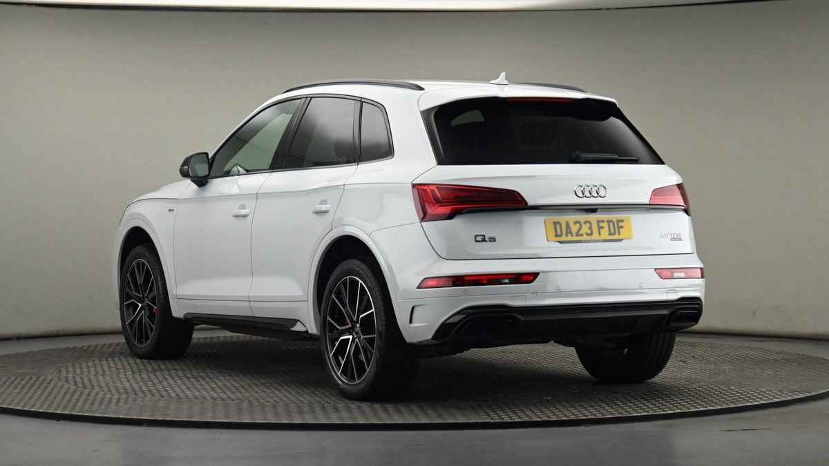 Audi Q5 Image 24