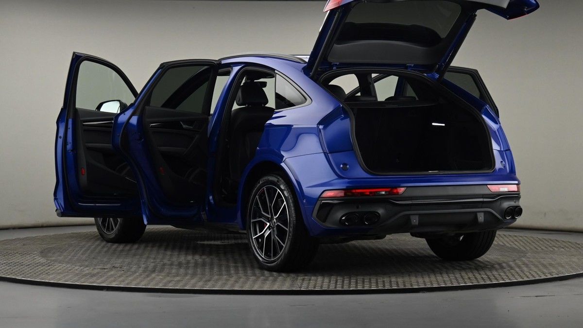 Audi SQ5 Image 28