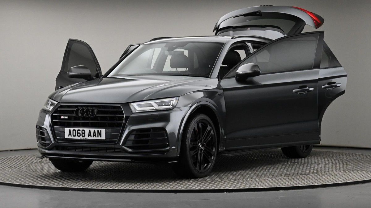 Audi SQ5 Image 28