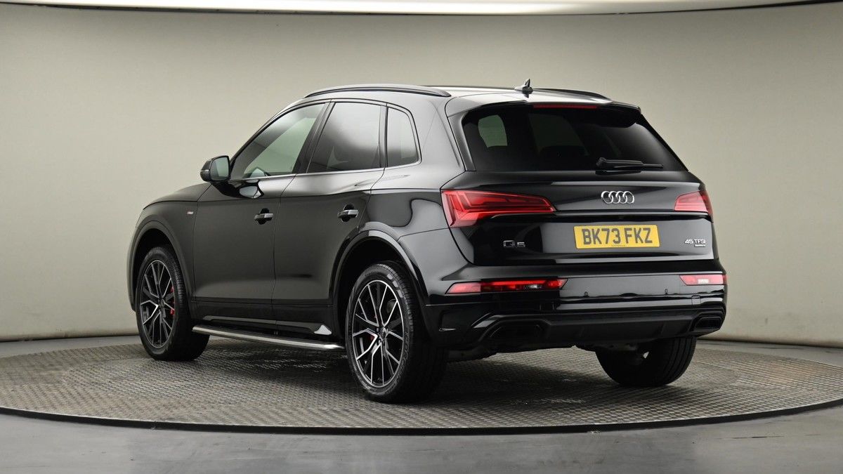 Audi Q5 Image 23