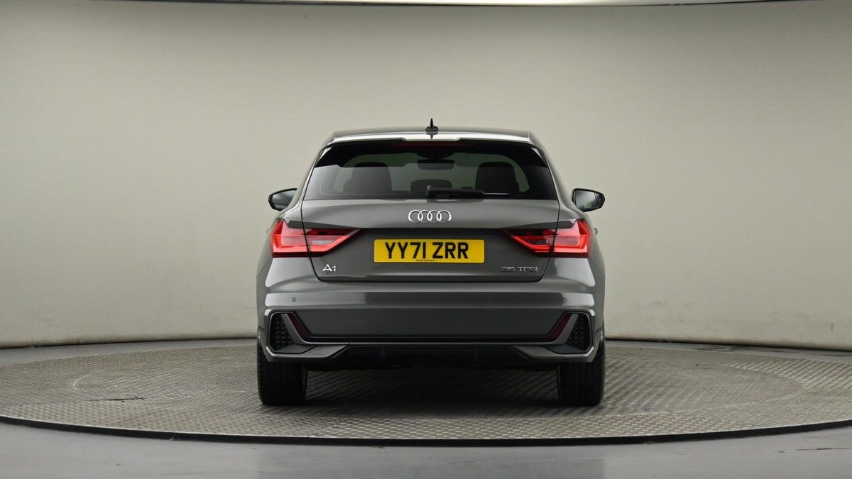 Audi A1 Image 24