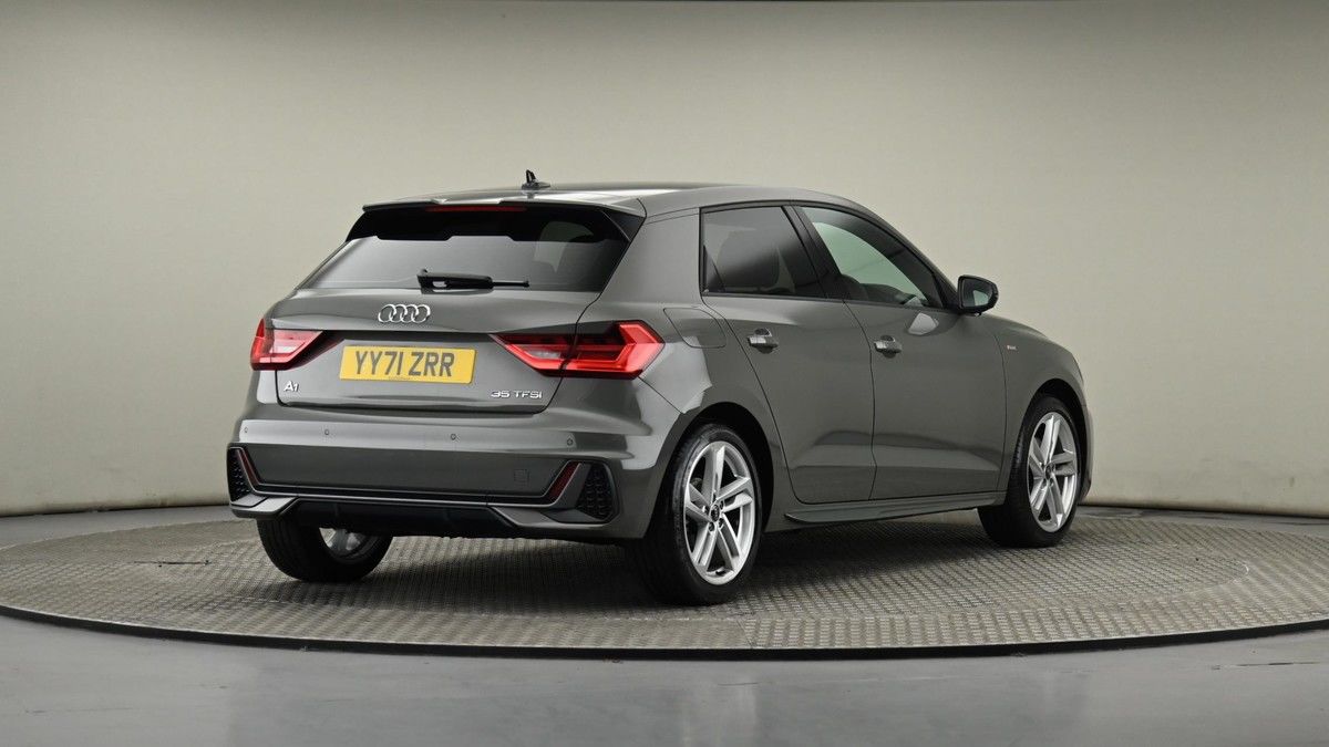 Audi A1 Image 25