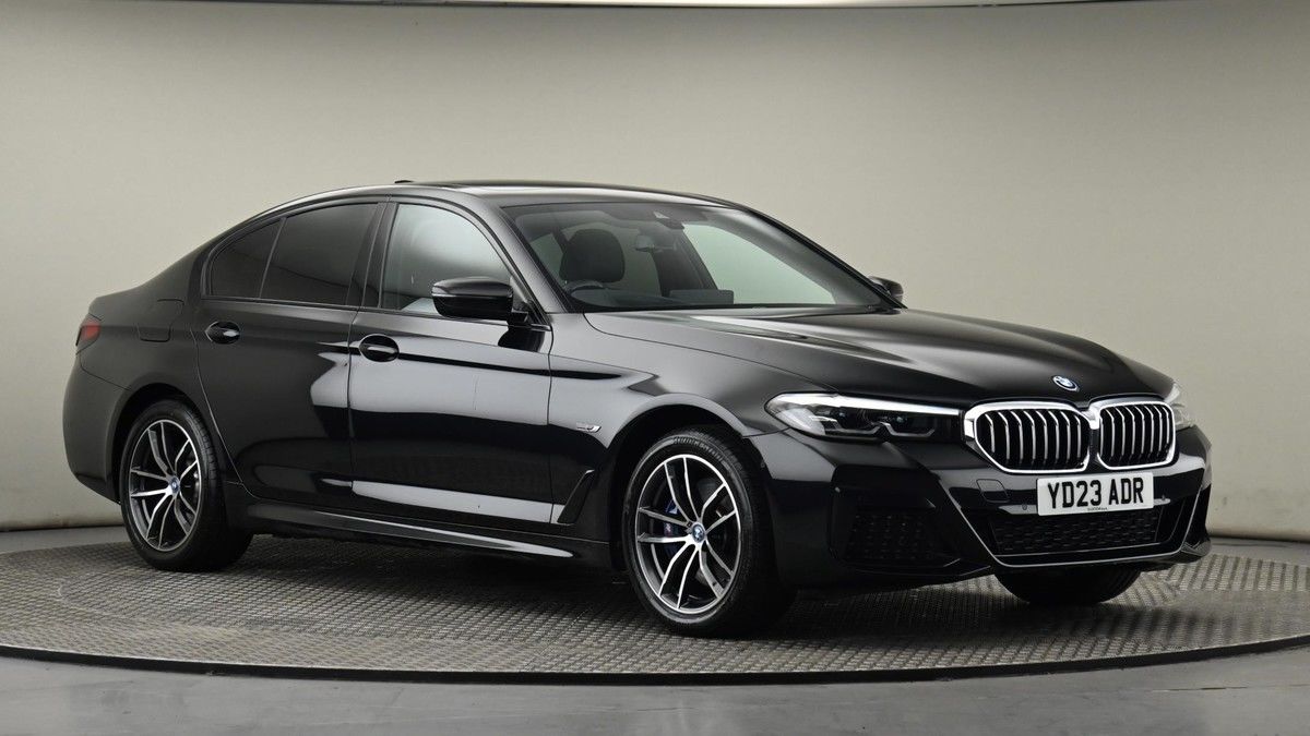 BMW 5 Series Image 20