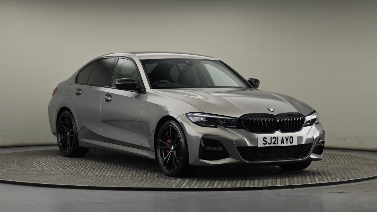 BMW 3 Series Sticky Header Image