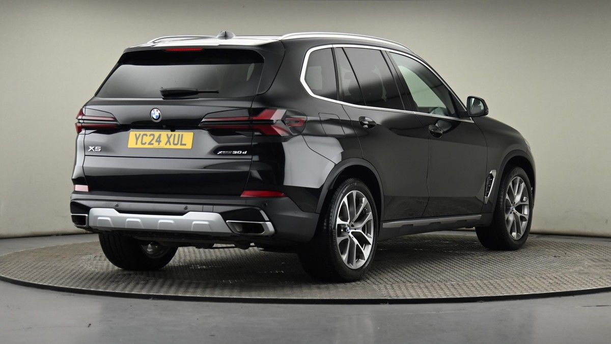 BMW X5 Image 26