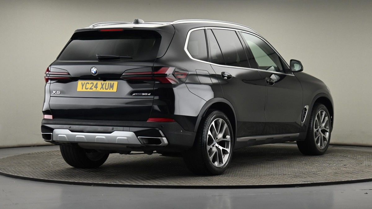 BMW X5 Image 26