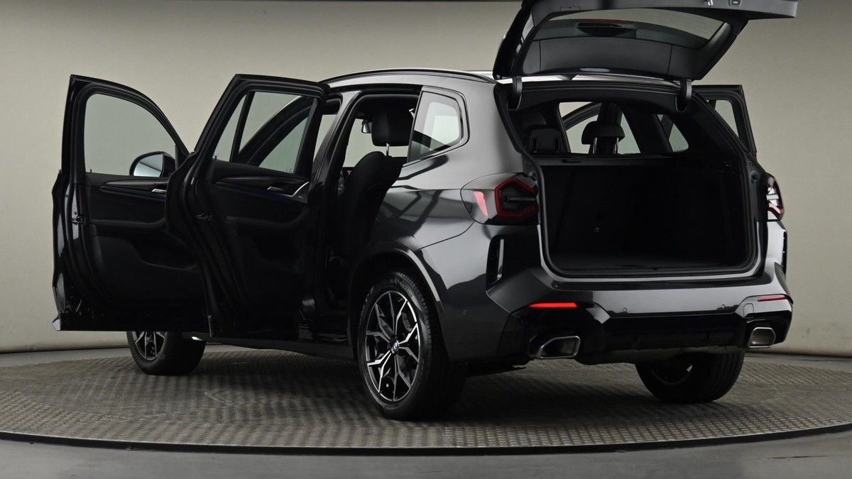 BMW X3 Image 29