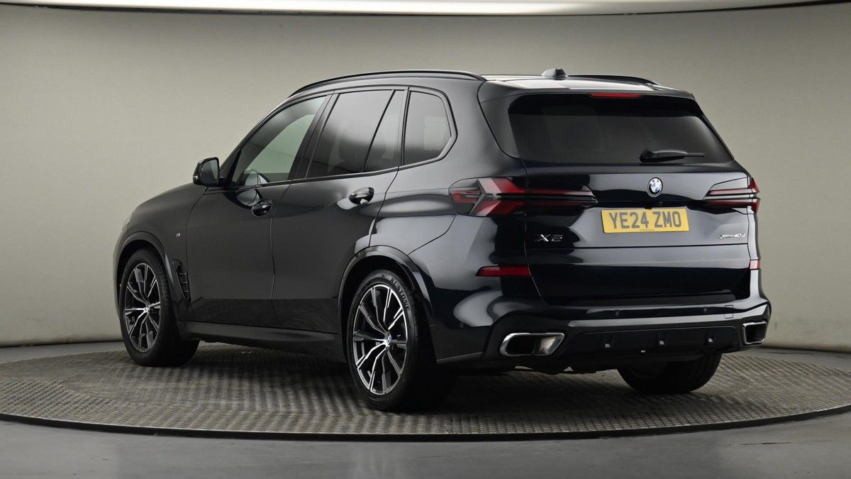 BMW X5 Image 24