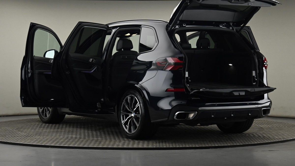 BMW X5 Image 29