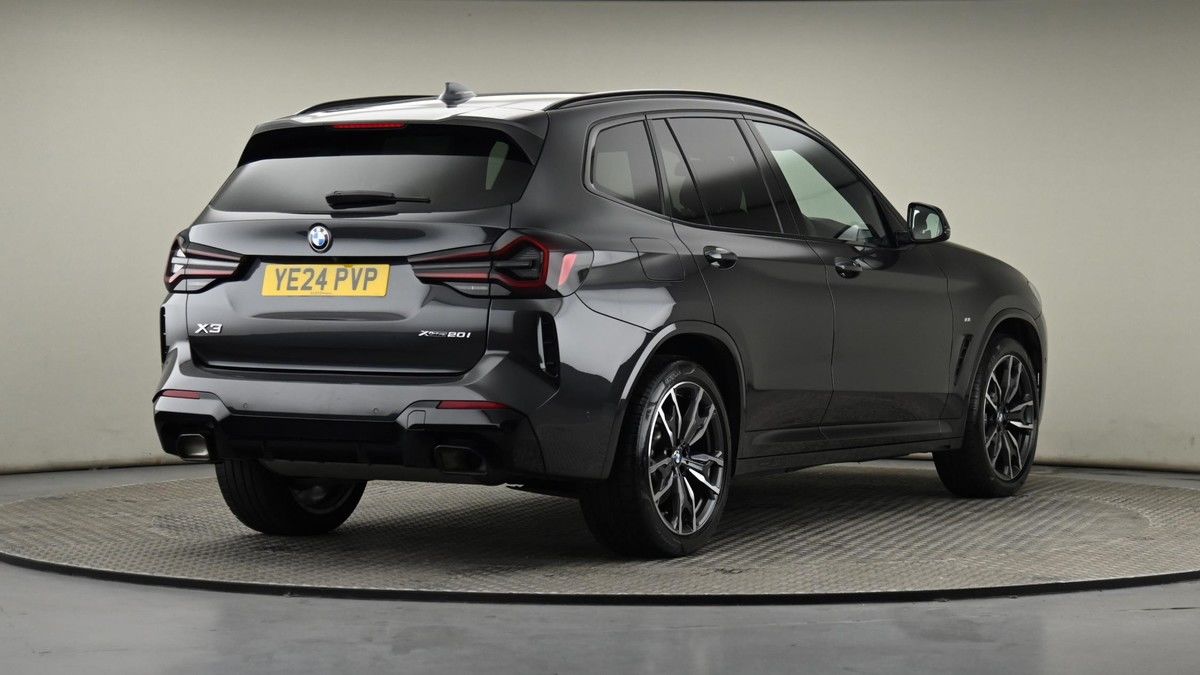 BMW X3 Image 25