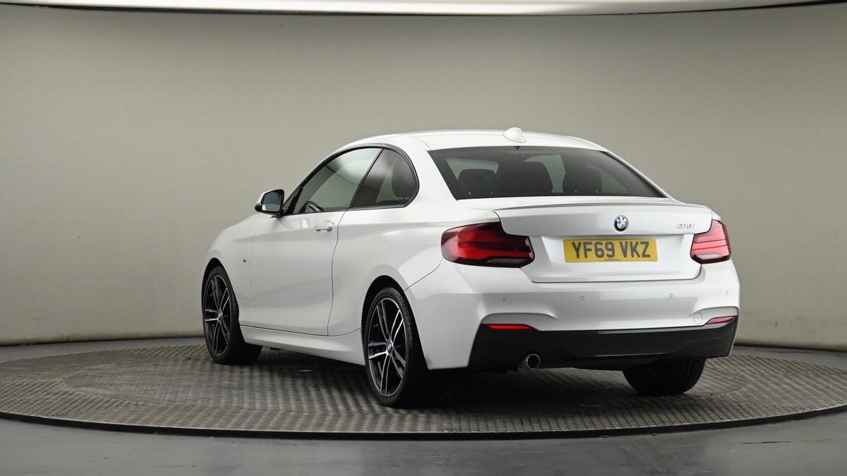 BMW 2 Series Image 23